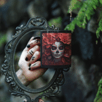 Taza Negra Pato Blue Día de Muertos con Calavera y Flores Rojas - Imagen 6